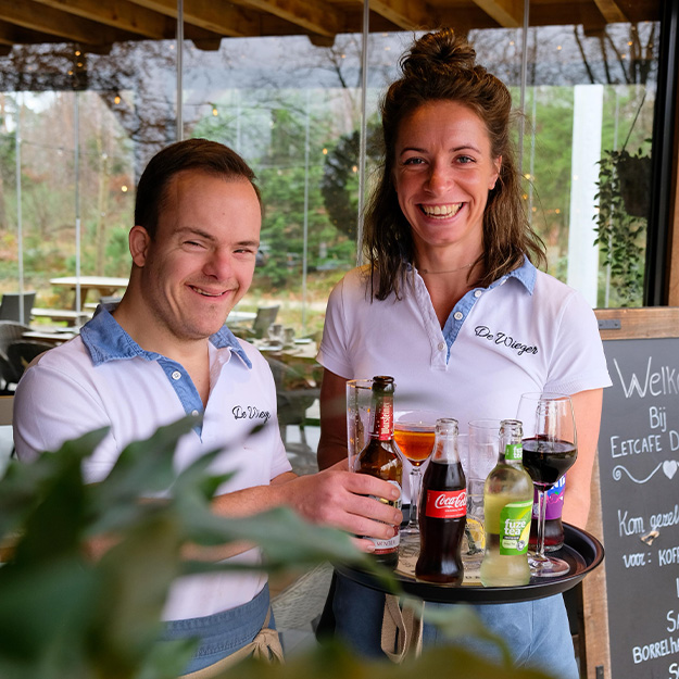 Eetcafe De Wieger | Avond feest